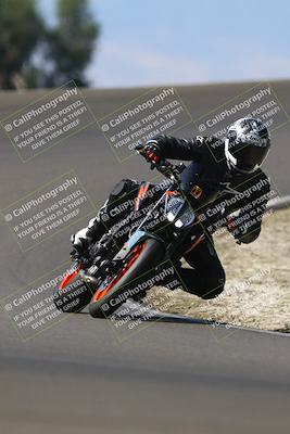 media/Sep-21-2025-TrackDaz (Sun) [[277c75b276]]/A Group/12pm (Turn 2)/